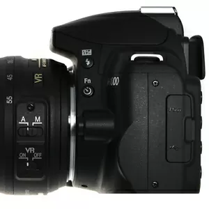 Nikon D3000 Kit 18-55mm