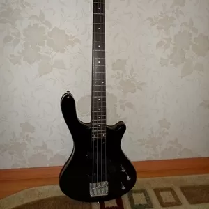 Бас-гитара Washburn T14