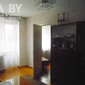 3-комн. квартира,  Кобрин-2,  Пушкинская,  3/5 кирп.,  54, 9415. 140610