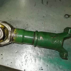 Карданные валы и полуоси тракторов John Deere