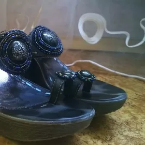 Босоножки 