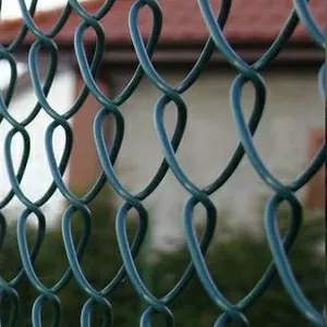 Быстрый и качественный монтаж ограждений из сетки рабицы,   профлиста