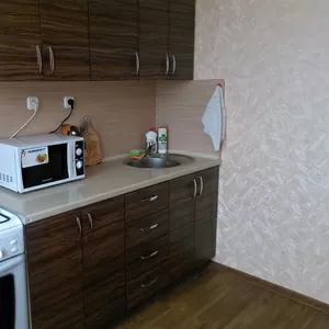 Отличная трёшка в центре.Спальных мест-8.WI-FI.Все удобства.