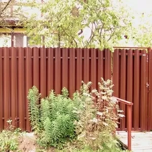 Металлический штакетник Grand Line для Вашего забора
