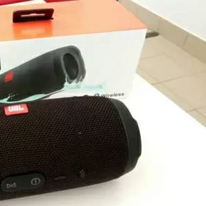 Беспроводная колонка JBL Charge3 новая доставлю.