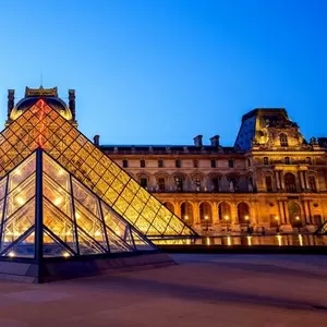 Экскурсии в Париже и аттракционы без очереди в Диснее