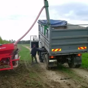 Шнек перегрузочный для загрузки сеялок и посевных агрегатов на а/м МАЗ