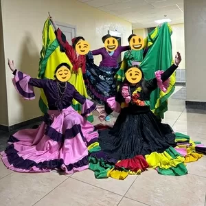 карнавальные костюмы детям и взрослым в аренду