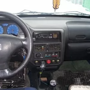 Продам автомобиль.        