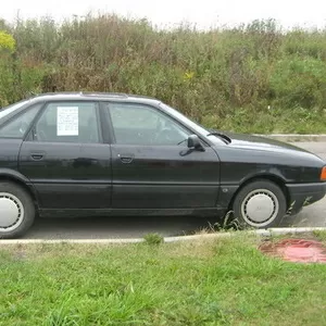Продам автомобиль Audi-80 